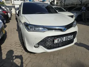 Toyota Corolla Fielder 2017 White