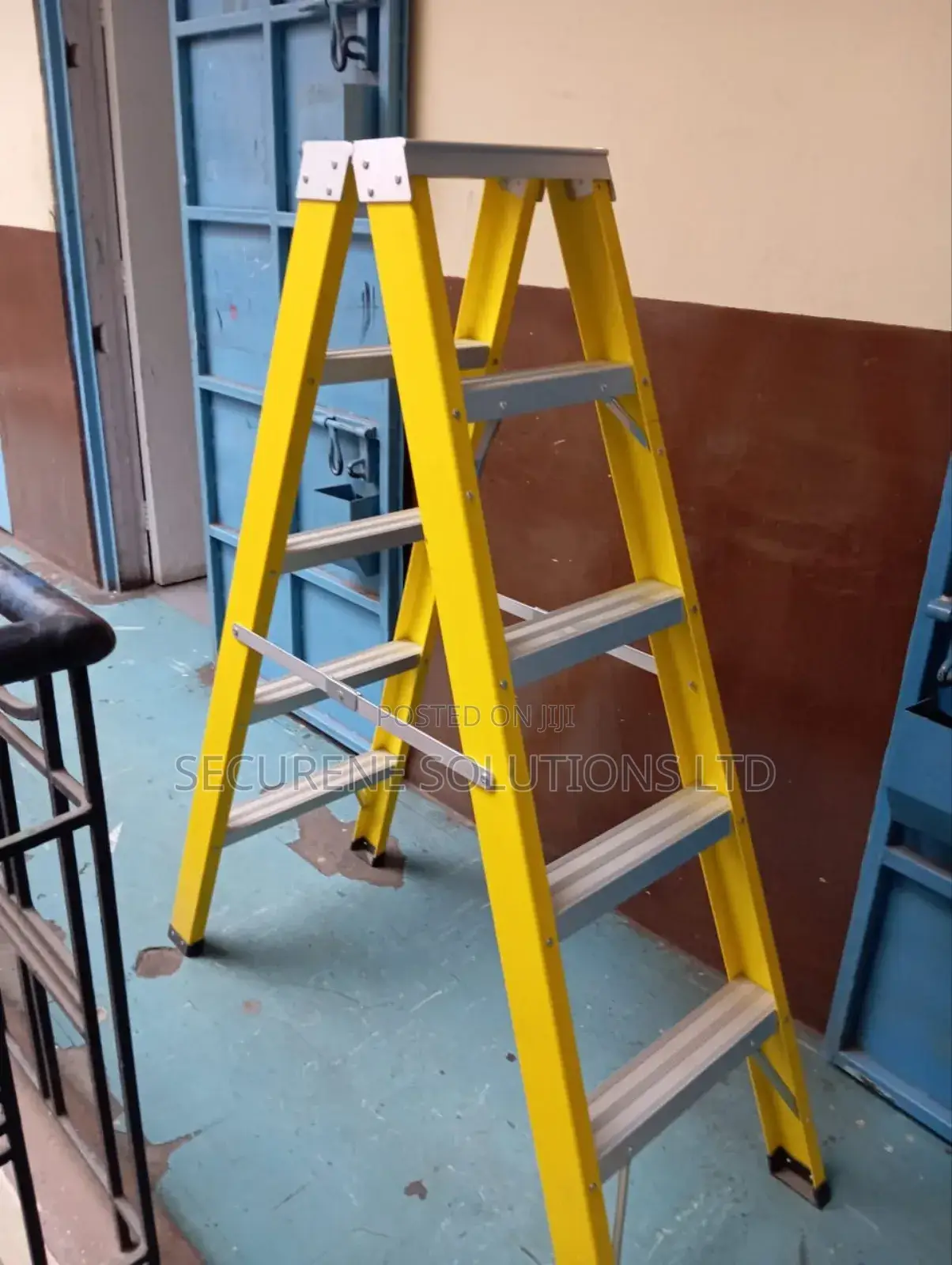 5 Steps FRP Fiberglass Double Sided Self Supporting Ladder