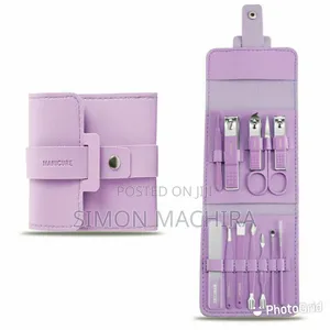 Manicure/Pedicure Set. 17pcs Manicure/ Pedicure Set
