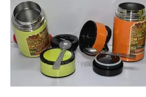 Brand New 800 Ml Food Flask With Foldable Spoon
