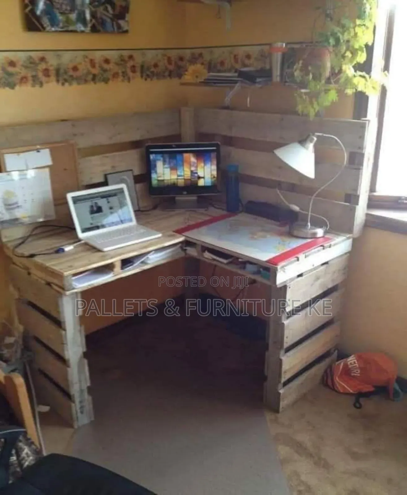 Homestead Learning Desk