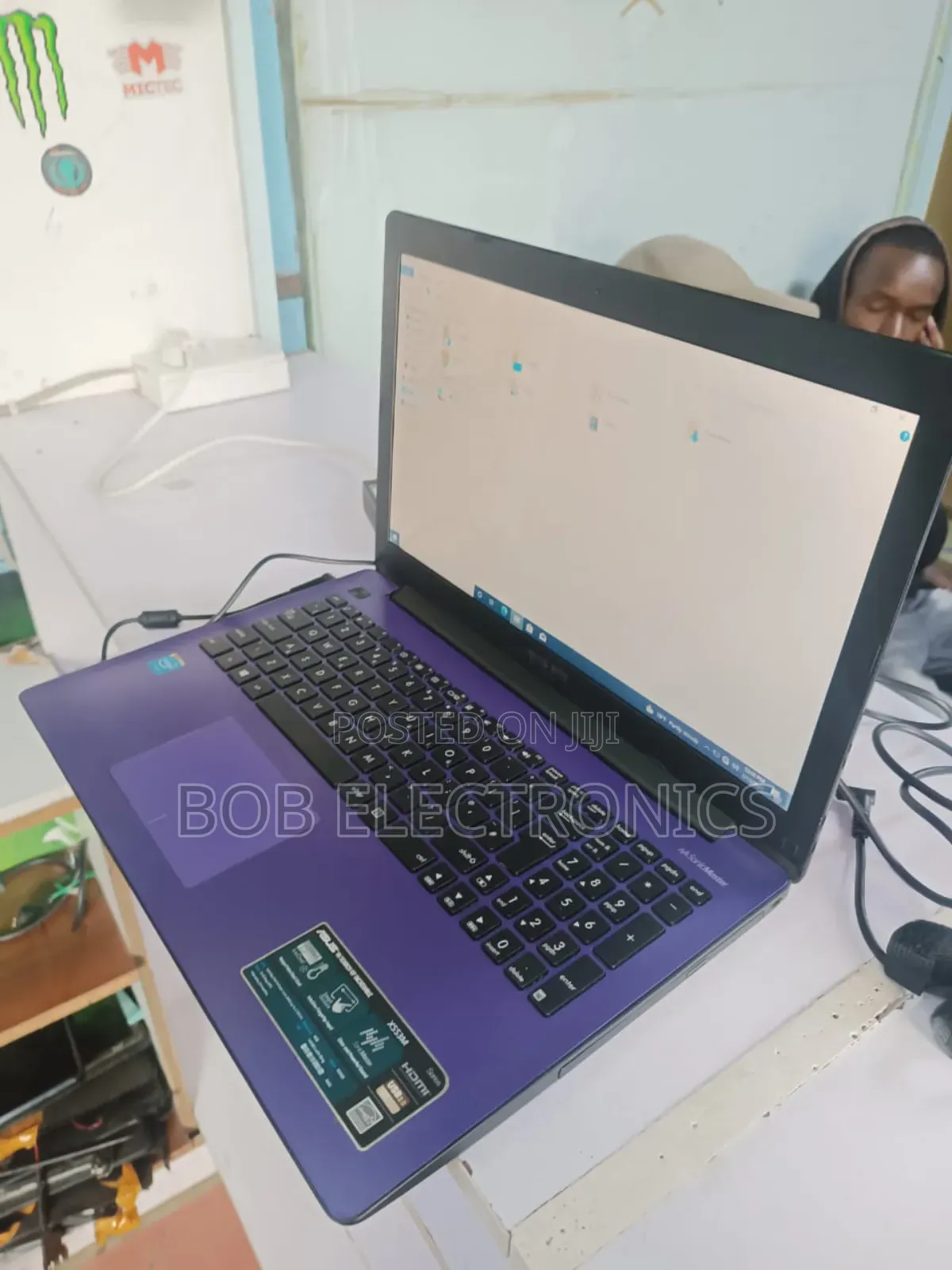 Laptop Asus A42JC 4GB Intel Celeron HDD 320GB
