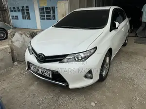 Toyota Auris 2015 White