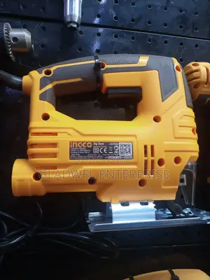 Jigsaw Machine