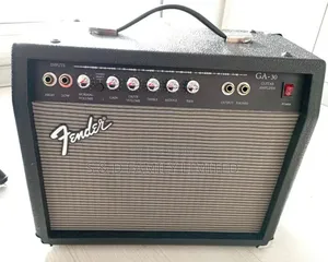 Fender GA-30 Solo Guitar Combo Amplifier
