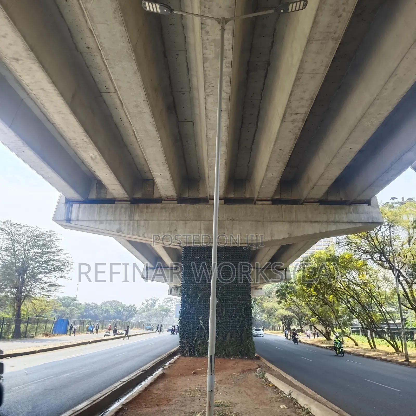 Double Arm Hot-Dip Galvanized Highway/Street Light Pole