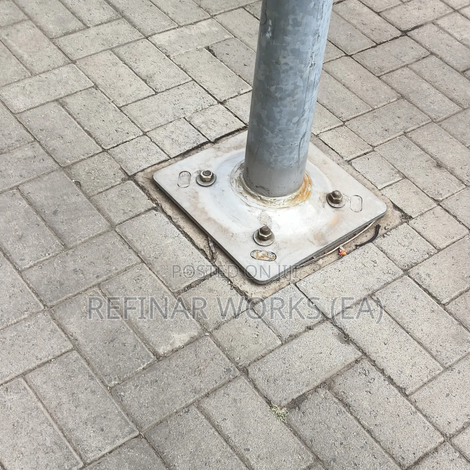 Double Arm Hot-Dip Galvanized Highway/Street Light Pole