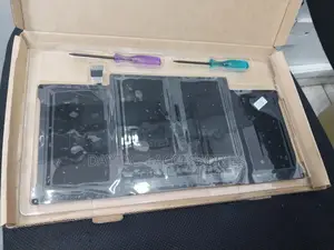 Apple Macbook A1496 Battery
