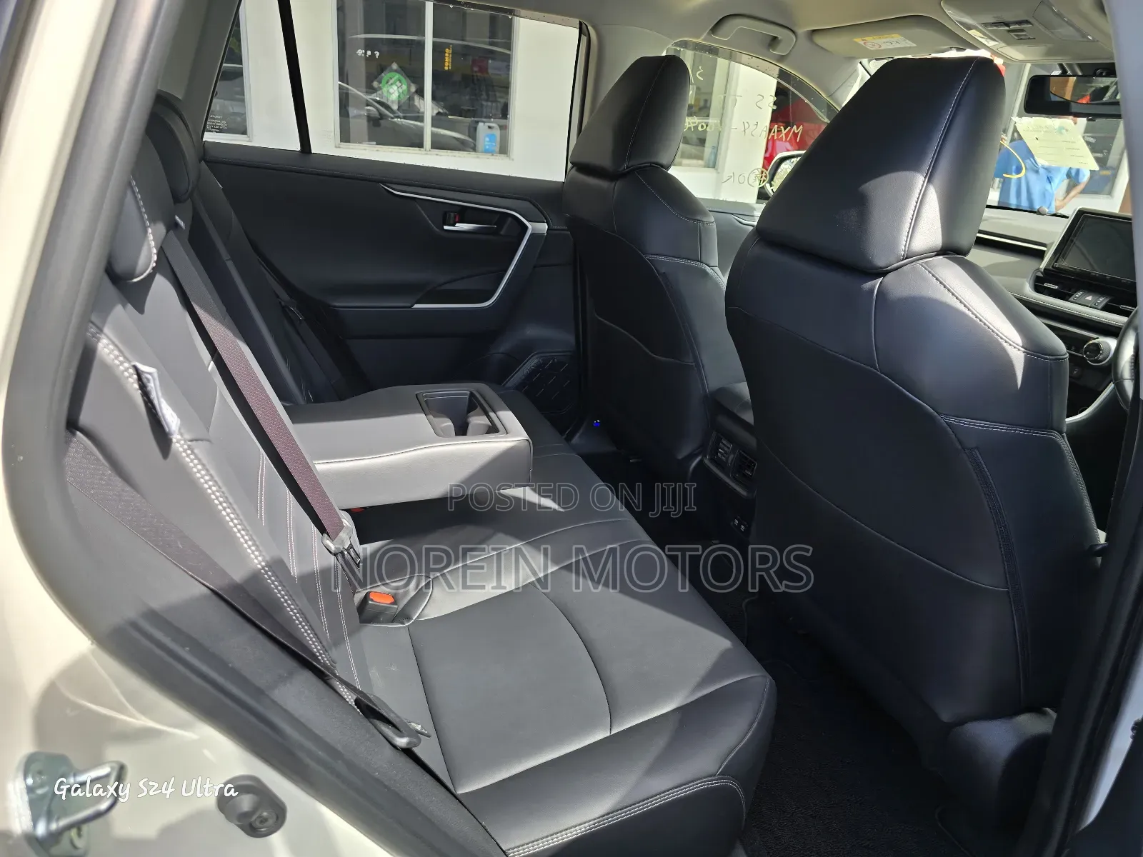 Toyota RAV4 2020 White