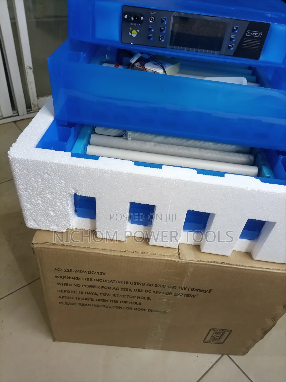 64 Eggs Automatic Incubator