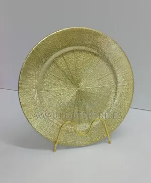 Round Acrylic Charger Plate
