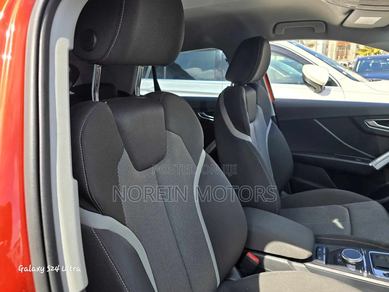 Audi Q2 2018 Orange