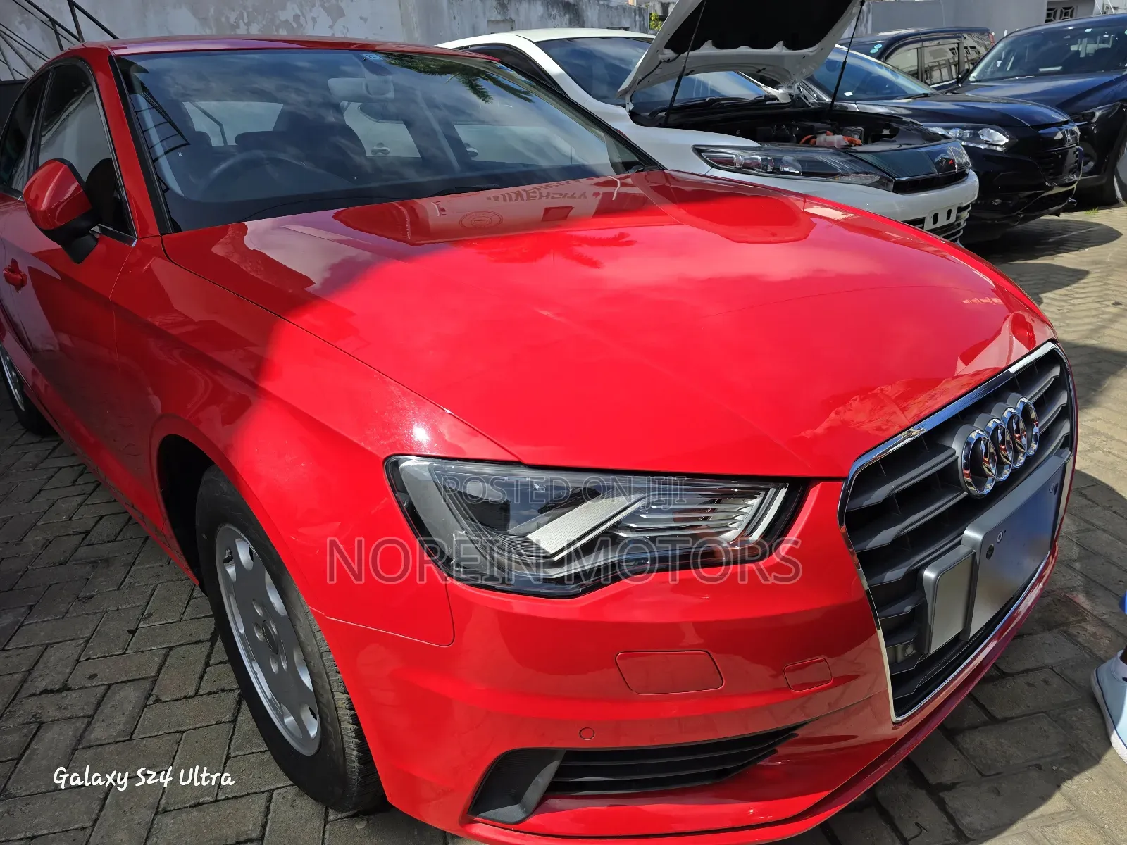 Audi Q2 2018 Orange
