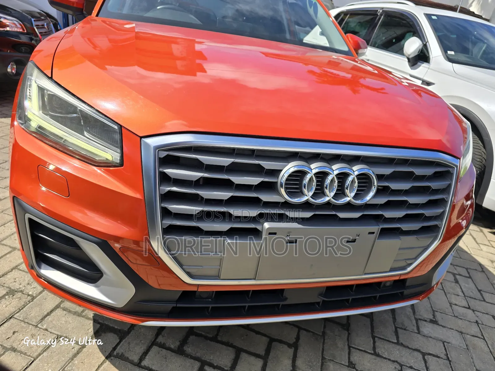 Audi Q2 2018 Orange