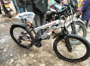 Luta Bike Size 24 Adults Sports Bike With Digital Gears