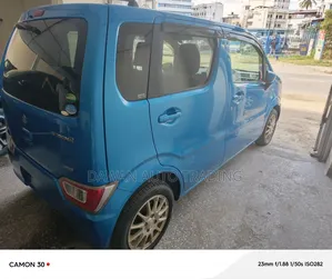 Suzuki Wagon R 2017 Blue