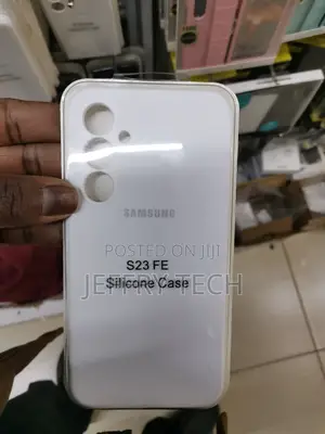 SAMSUNG Galaxy S23FE Silicone Case - (White)