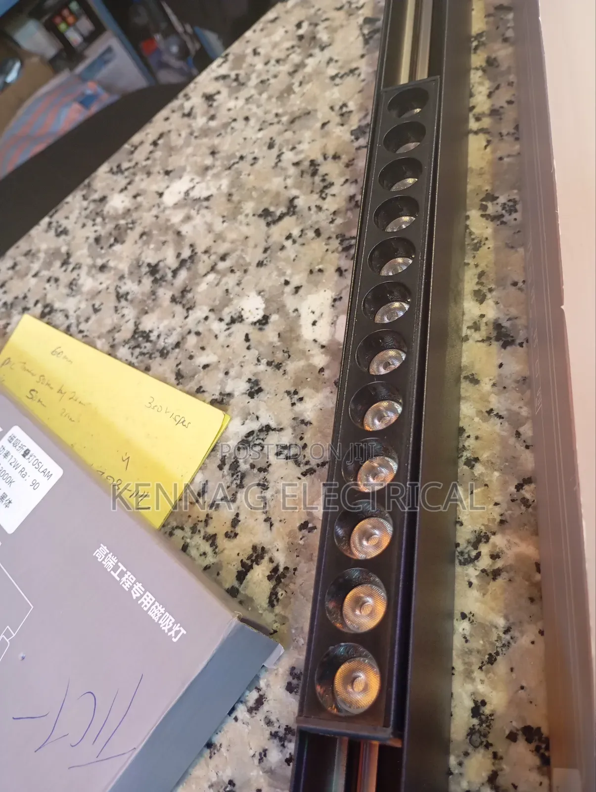 Grille Spotlight-12watts-White