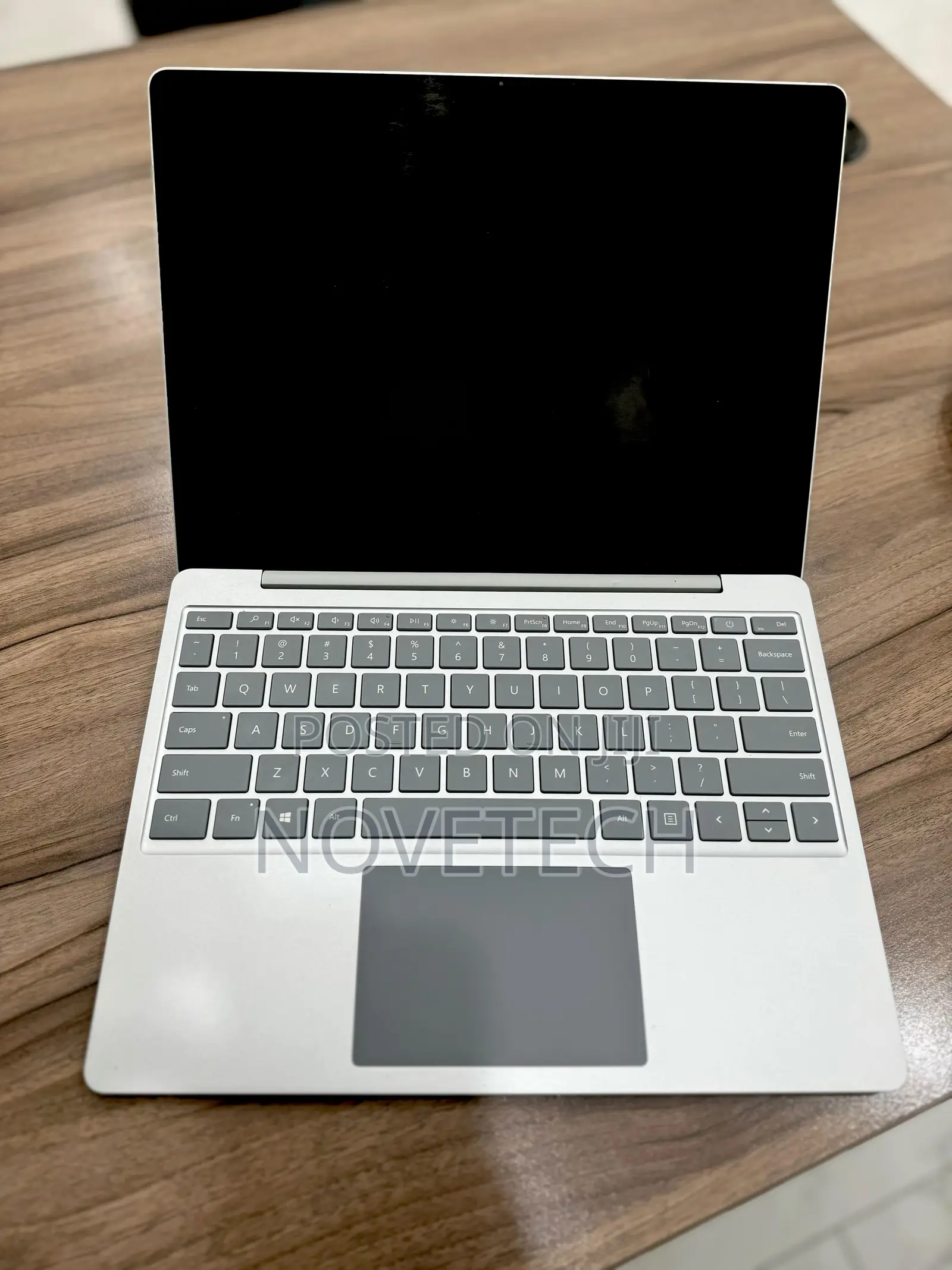 Laptop Microsoft Surface Laptop Go 8GB Intel Core I5 SSD 256GB