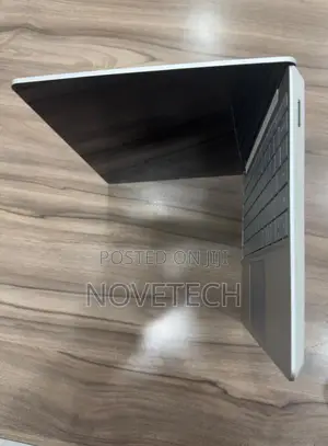 Laptop Microsoft Surface Laptop Go 8GB Intel Core I5 SSD 256GB