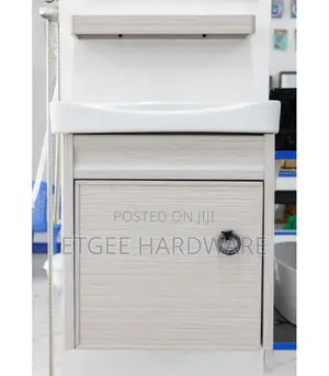 Basin Cabinet Small Brown 026
