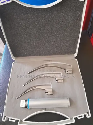 3 Blade Laryngoscope Set