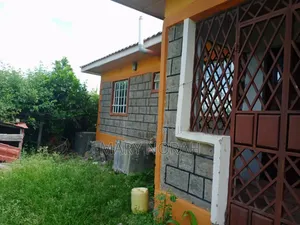 3bdrm Bungalow in Joska for sale