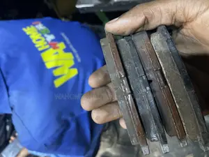 Ex Japan Brake Pads for Nze,Fielder Etc