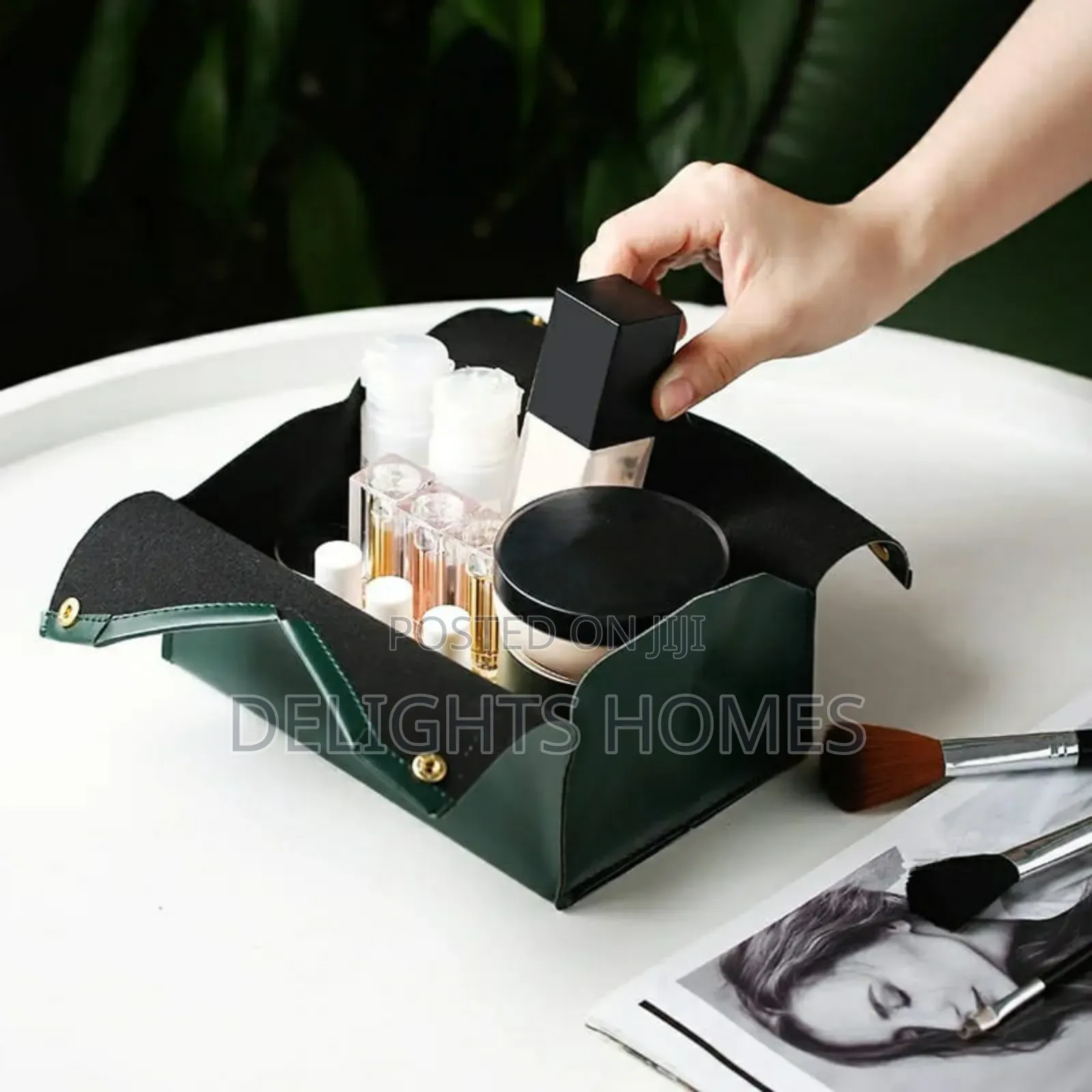 LEATHER Tissue-Box-Alp