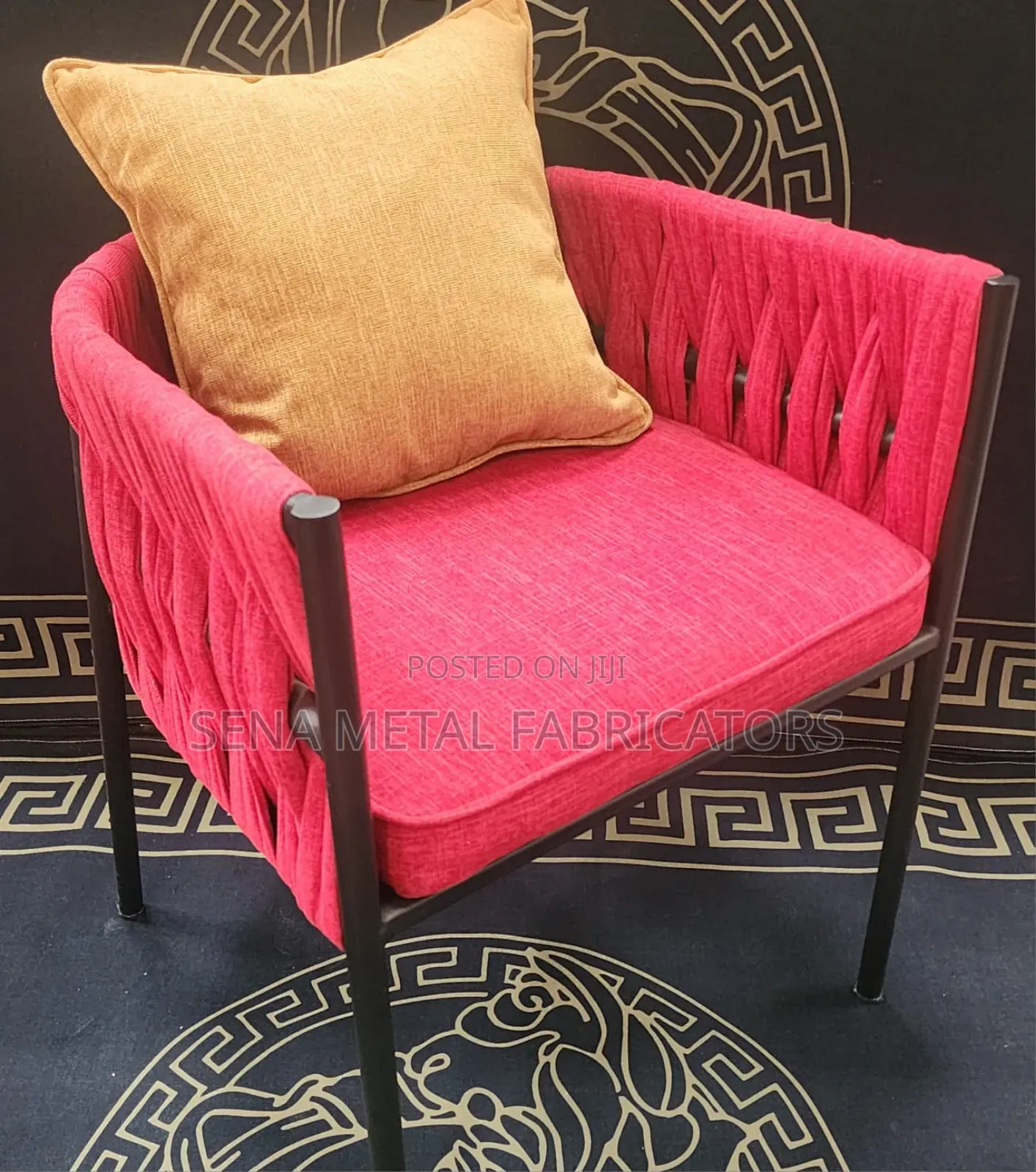 High-Quality Restaurant/Home and Hotel Chairs.