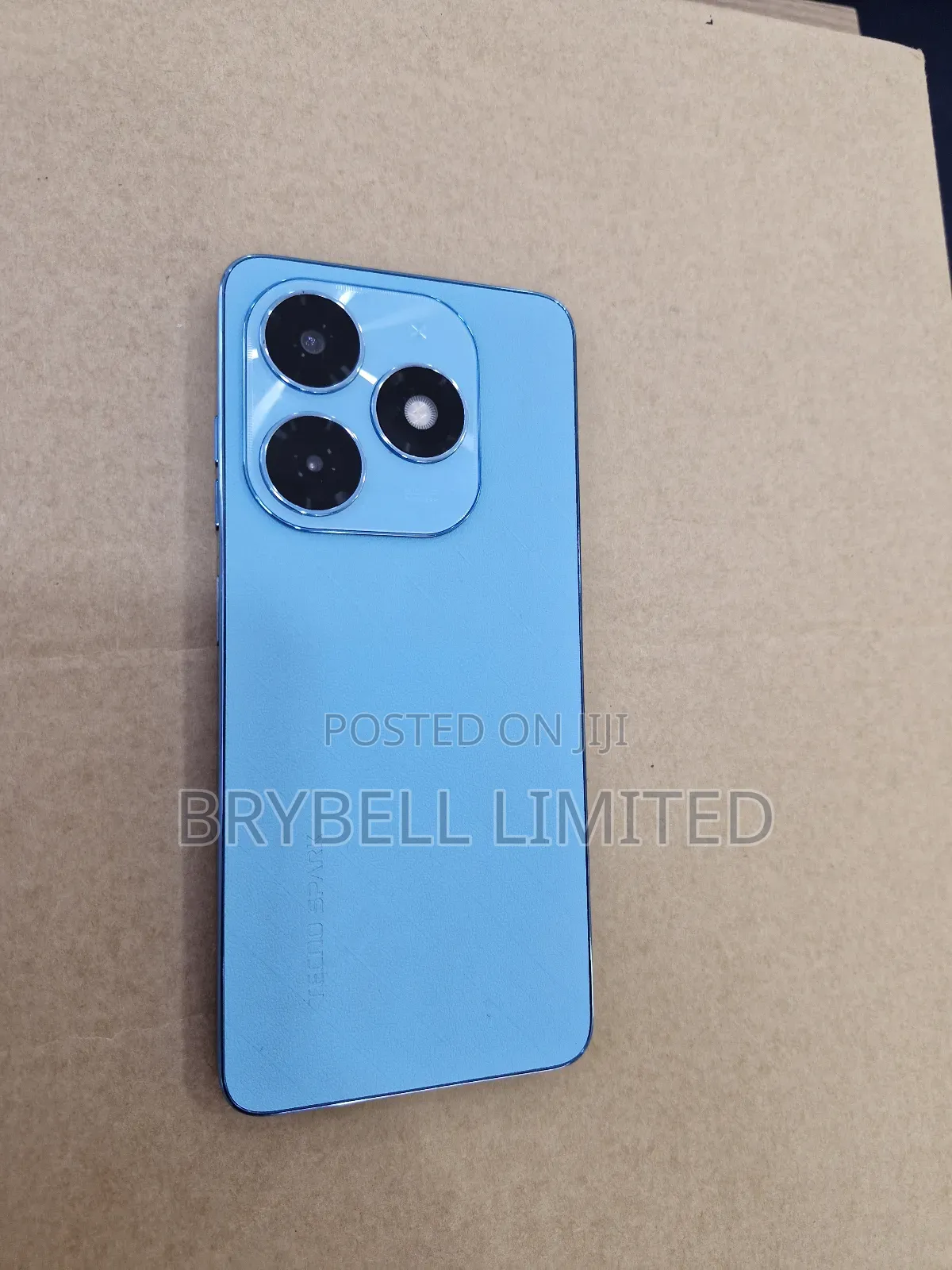 Tecno Spark 20 128 GB Blue