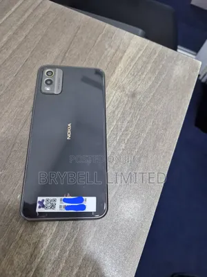 Nokia C32 64 GB Black