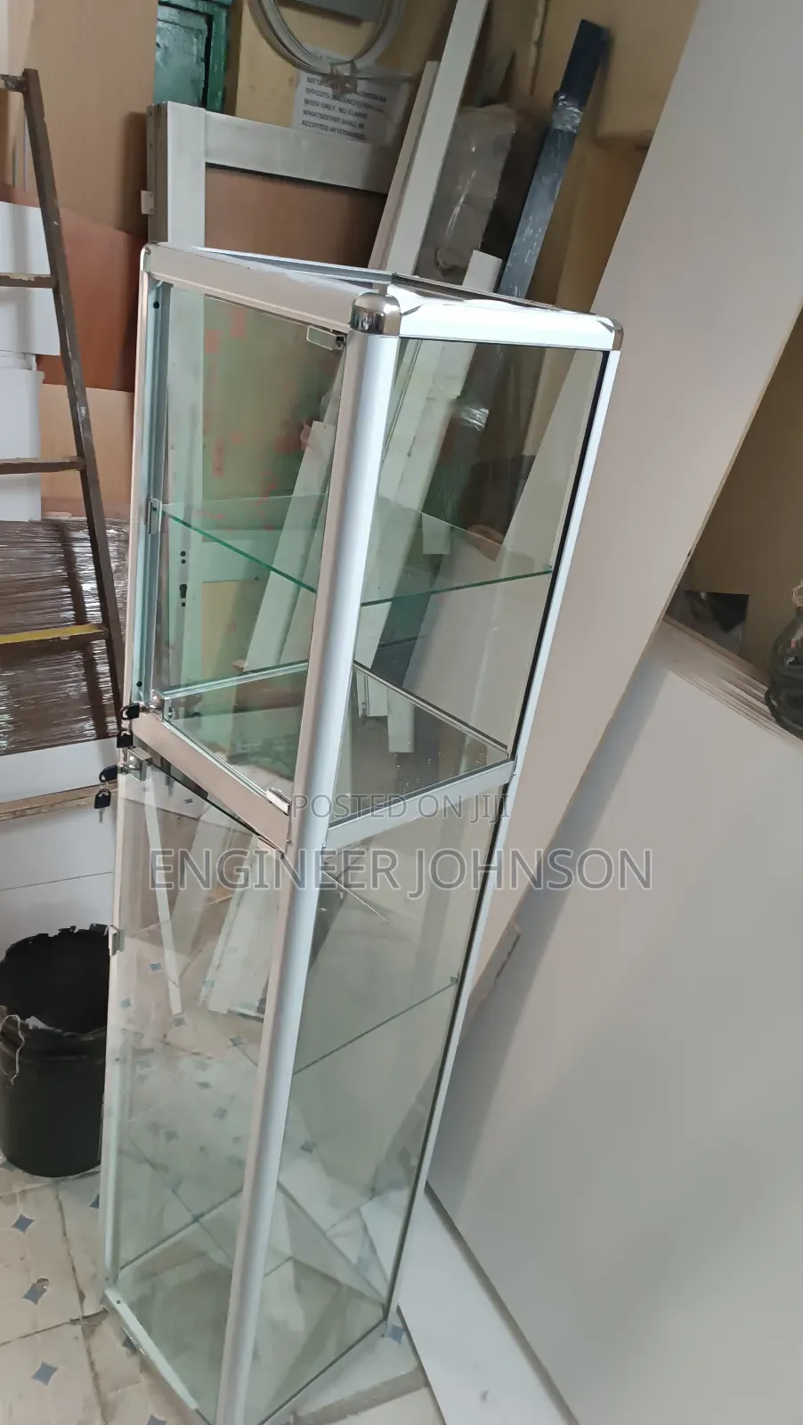 Cosmetics Glass Display