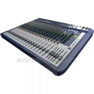 Soundcraft Signature 22 22-Input Mixer With Effects