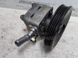Nissan QG18 Power Steering Pump for Wingroad, Tiida, FB15.