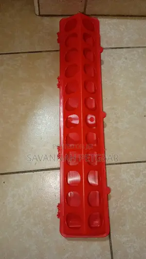 28 Holes Chick Feeder Heavy Duty Feeding Trough