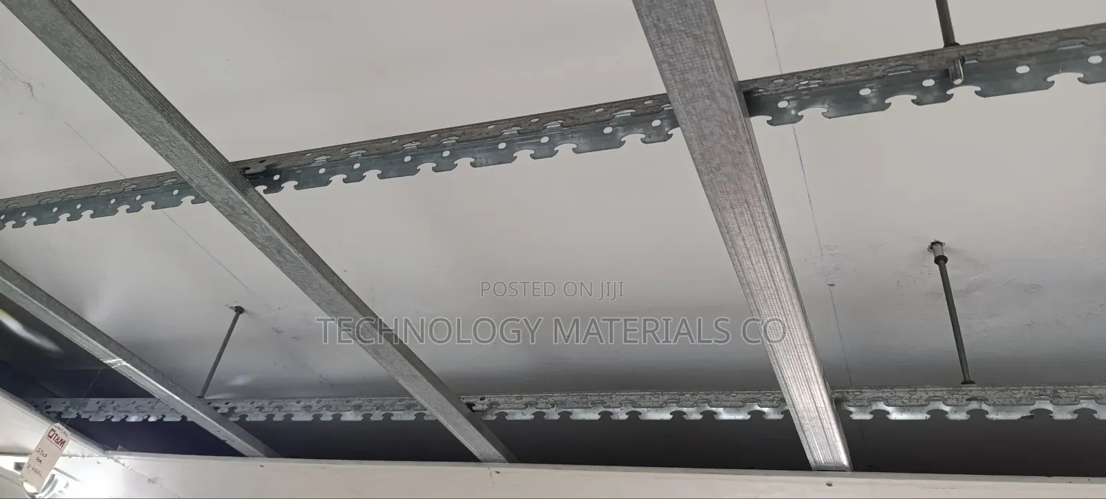V Keel Clip Runner(32 * 20 * 2850mm)