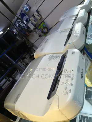 Epson Brightlink 585wi Short Throw Projector