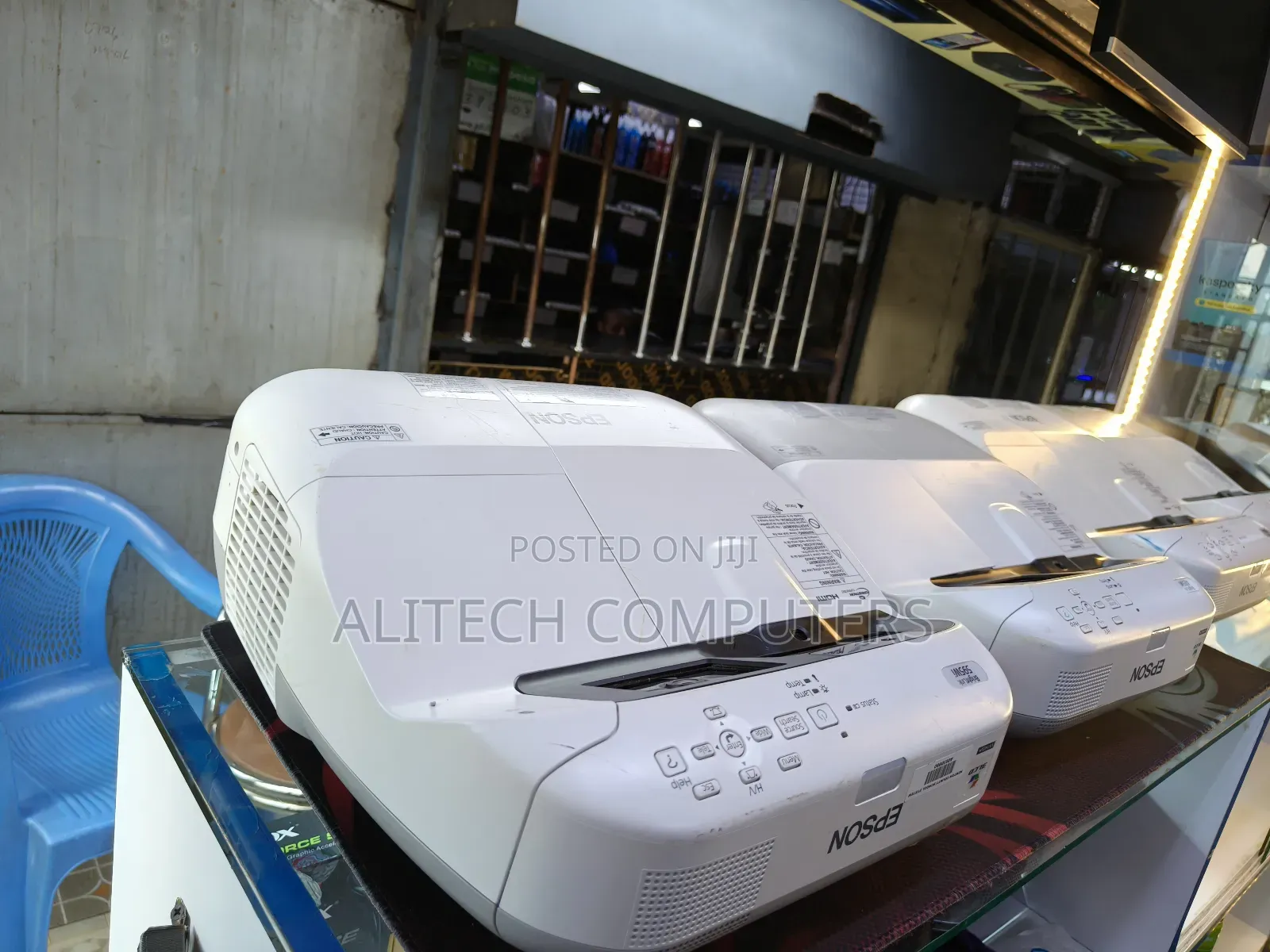 Epson Brightlink 585wi Short Throw Projector
