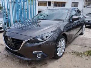 Mazda Axela 2017 Gray
