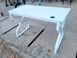 White Special Desk 1.2m