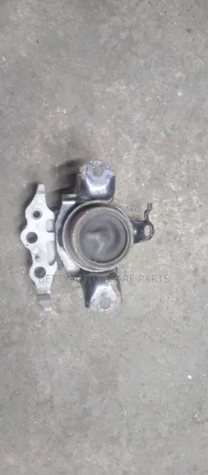 Suzuki Alto Engine Mountain