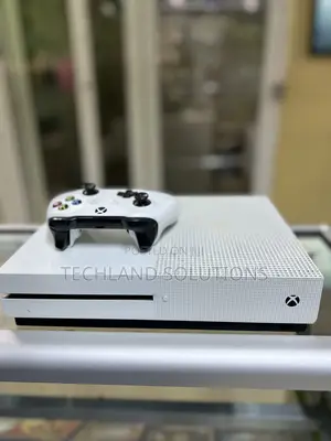 Xbox One S
