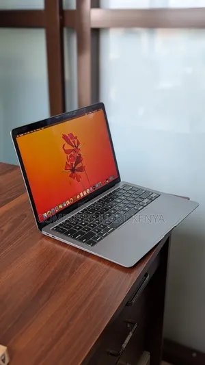 Laptop Apple MacBook Air 8GB Intel Core I5 SSD 512GB