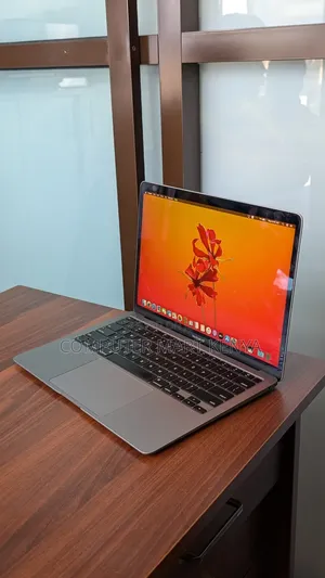 Laptop Apple MacBook Air 8GB Intel Core I5 SSD 512GB
