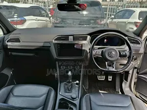 Volkswagen Tiguan 2.0T S AWD 4MOTION 2017 White