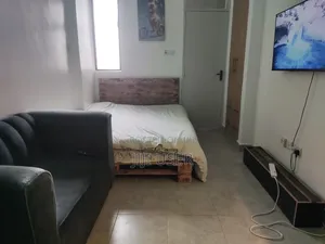 Fully Equipped Studio Airbnb | Studio Apartment