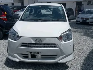 Toyota Pixis 2018 White