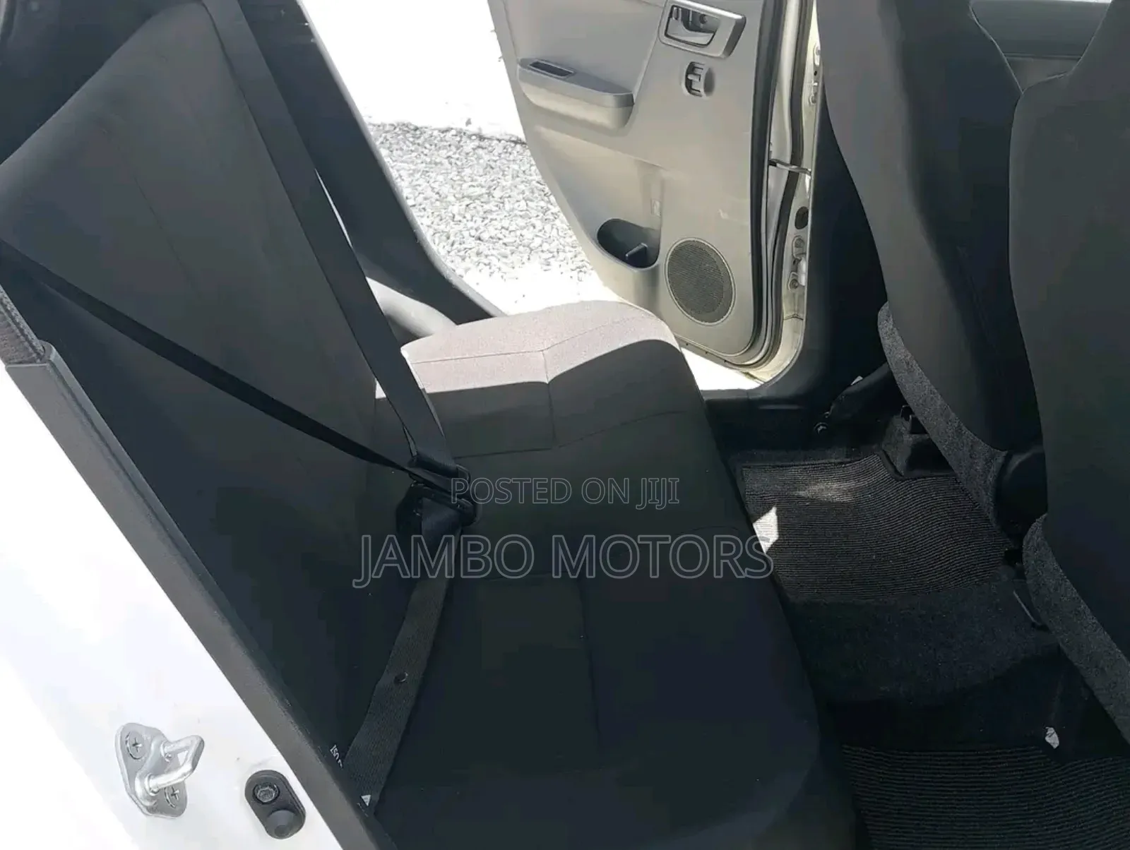 Toyota Pixis 2018 White