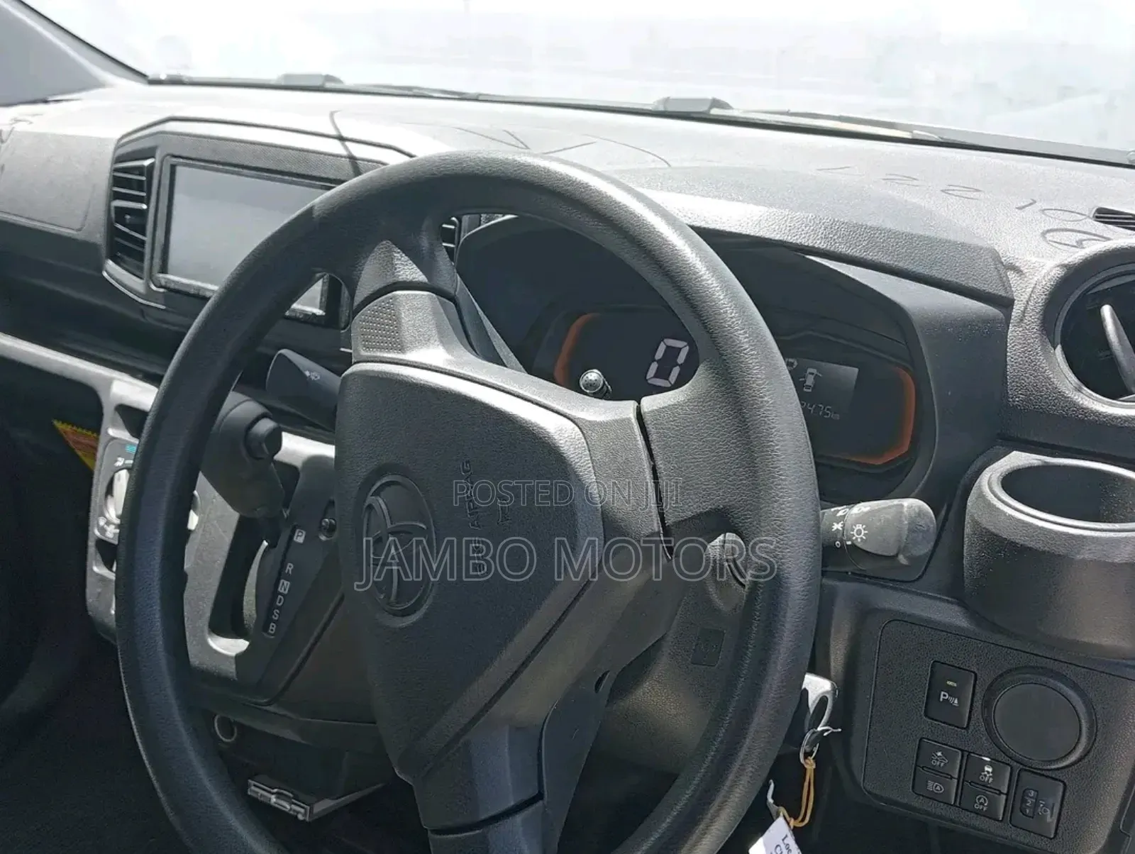 Toyota Pixis 2018 White